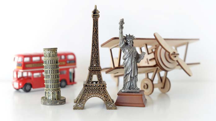 Tiny knickknacks