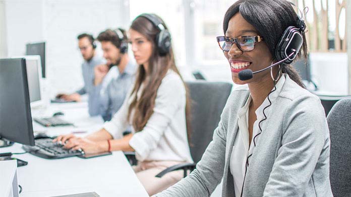 A row of tech support callers